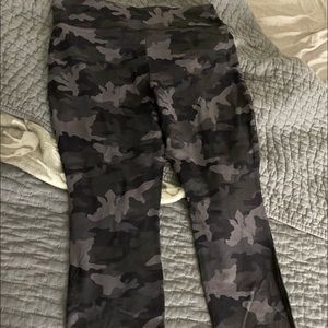 Fabletics Camo Grey and Black Full Length Legging